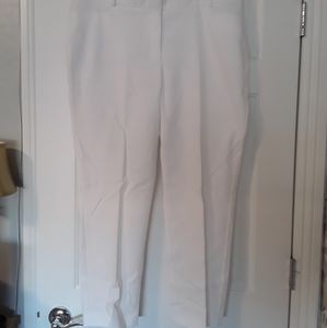 Dana Buchman trousers